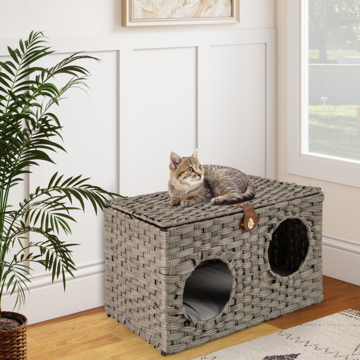 Foldable Woven Cat Hideaway